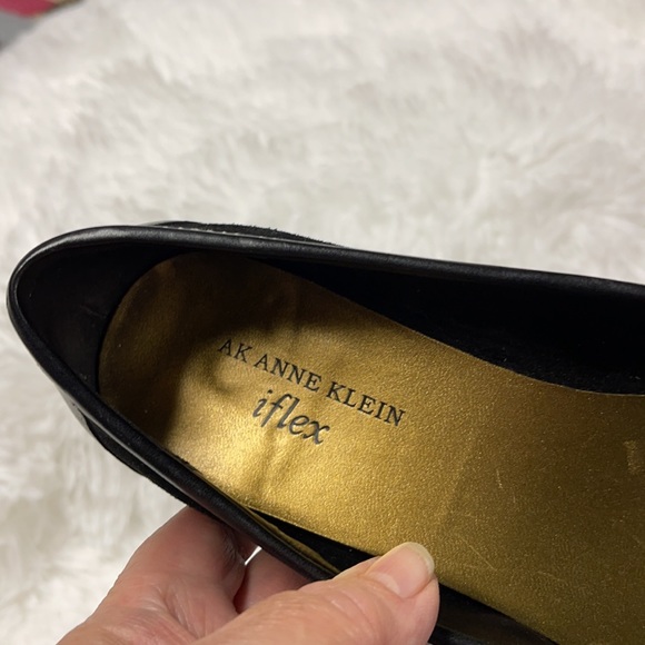 Black Suede and Leather flats (driving moccasins) Anne Klein size 8.5M - Picture 4 of 7